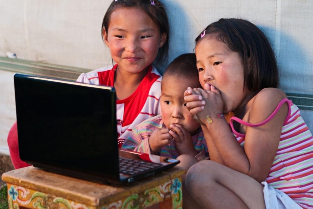 Jak kontrolować telefon, nie łamiąc zaufania