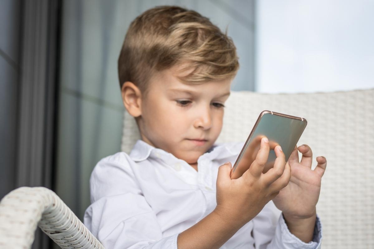 Przeglądanie w aplikacjach – niewidzialny internet poza przeglądarką